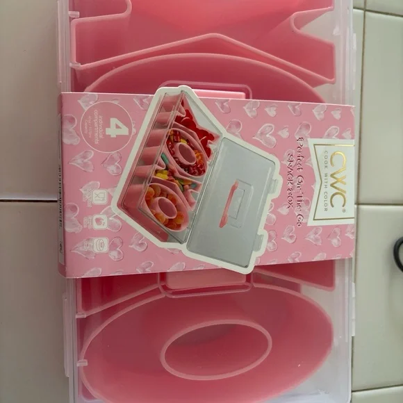 CWC Pink Storage Container - Picture 2 of 4